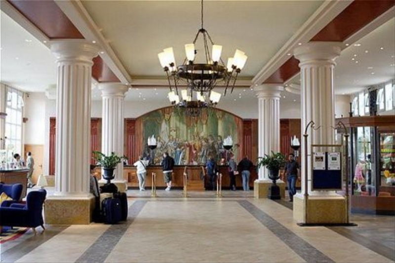 Vienna International Dream Castle Club