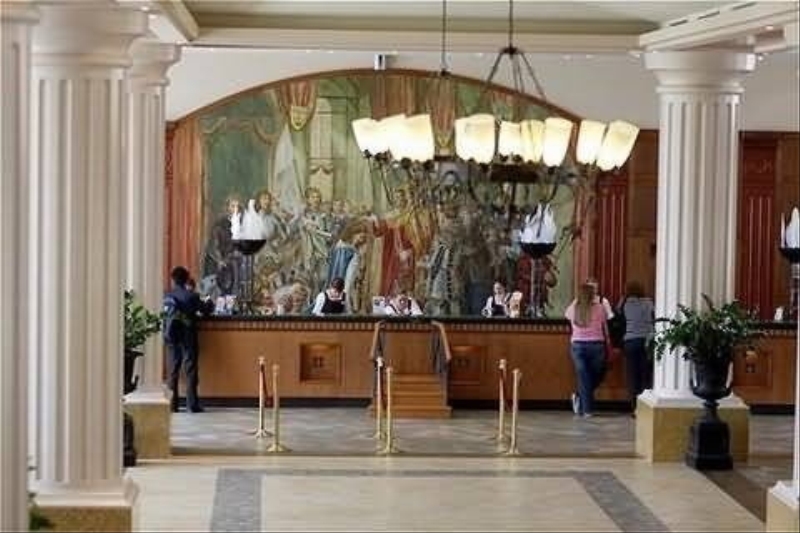 Vienna International Dream Castle Club