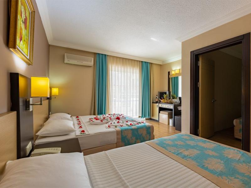 Viking Nona Beach Hotel