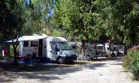 Baia degli Aranci Village & Camping