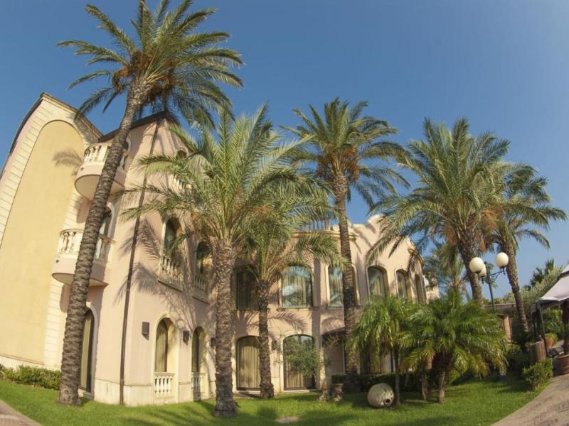 TH Le Castella Baia Degli Dei