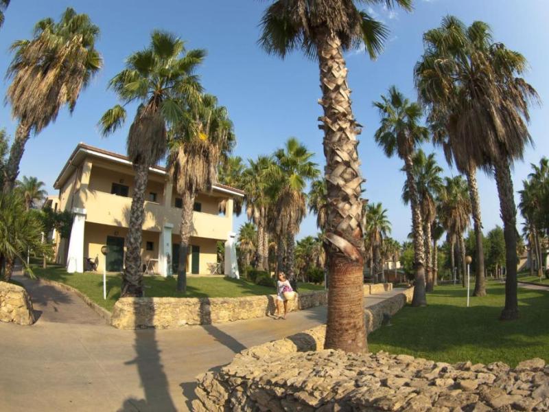 TH Le Castella Baia Degli Dei