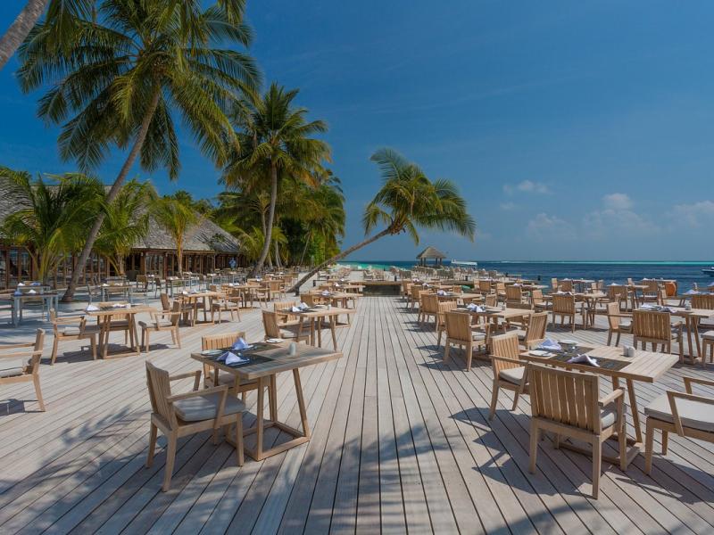 Vilamendhoo Island Resort & Spa