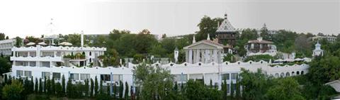 Villa Aqva Beach Resort