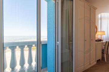 Отель Baia Imperiale Италия, Римини, фото 25