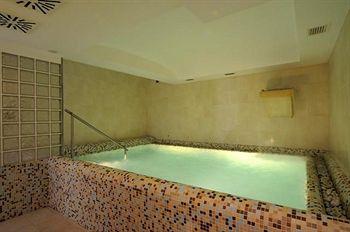 Villa Durrueli Resort & Spa