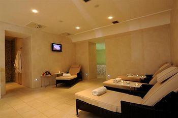 Villa Durrueli Resort & Spa