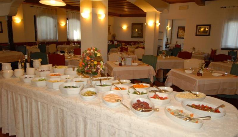 Baita Clementi Hotel