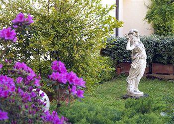 Villa Gabriele D'Annunzio