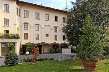 Villa Gabriele D'Annunzio