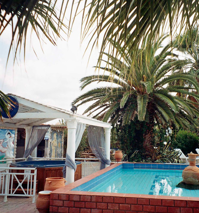 Villa George Apartments