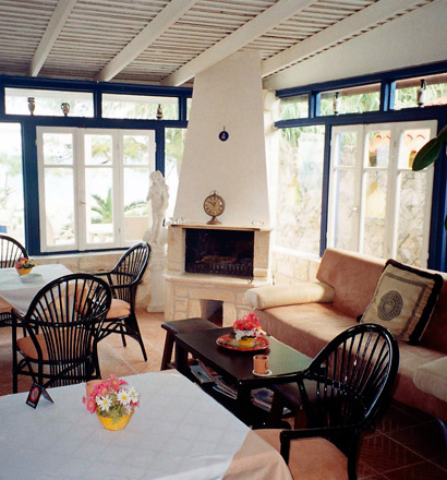 Villa George Apartments