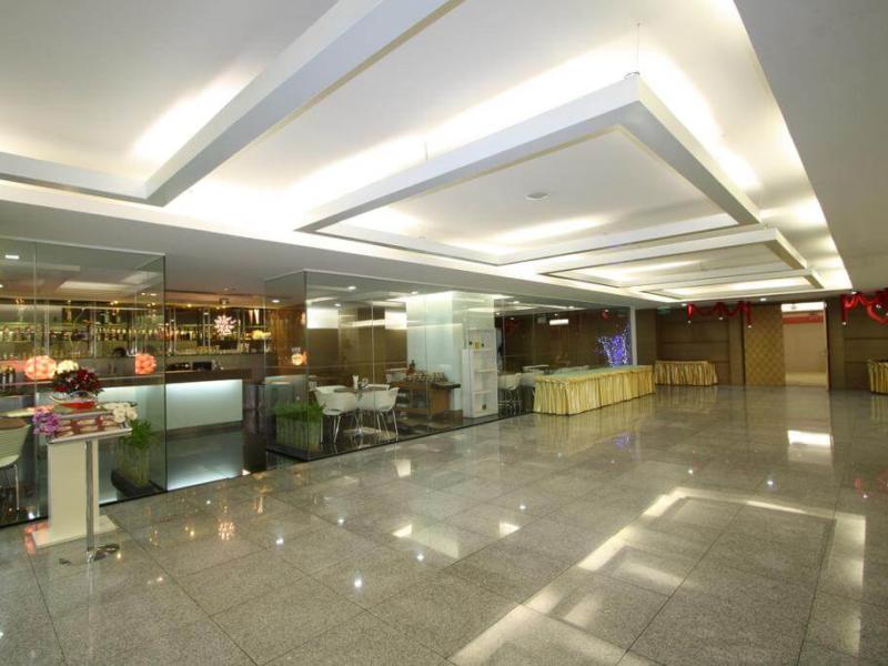 Baiyoke Suite Hotel