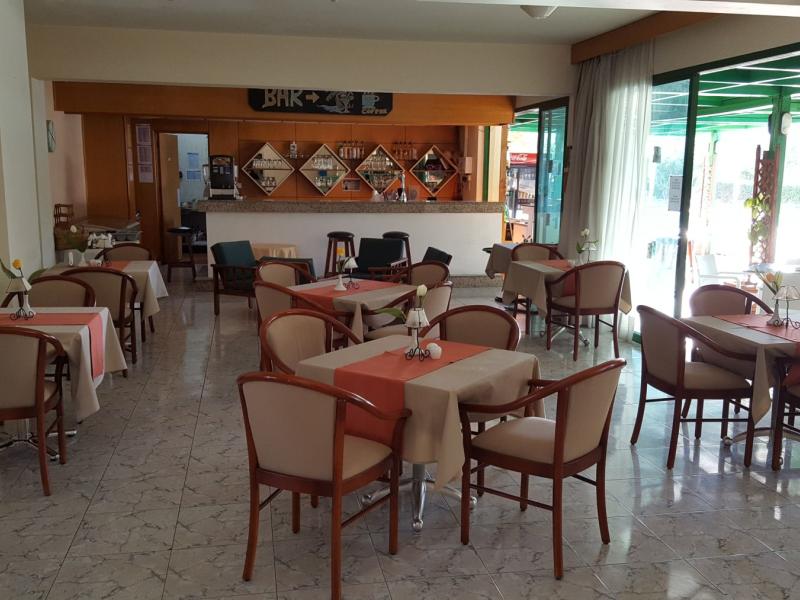 Mandalena Hotel Apartments 