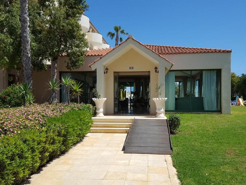 Mandalena Hotel Apartments 