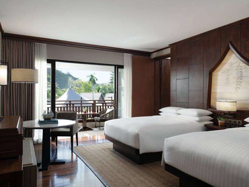 Phuket Marriott Resort & Spa Naiyang Beach