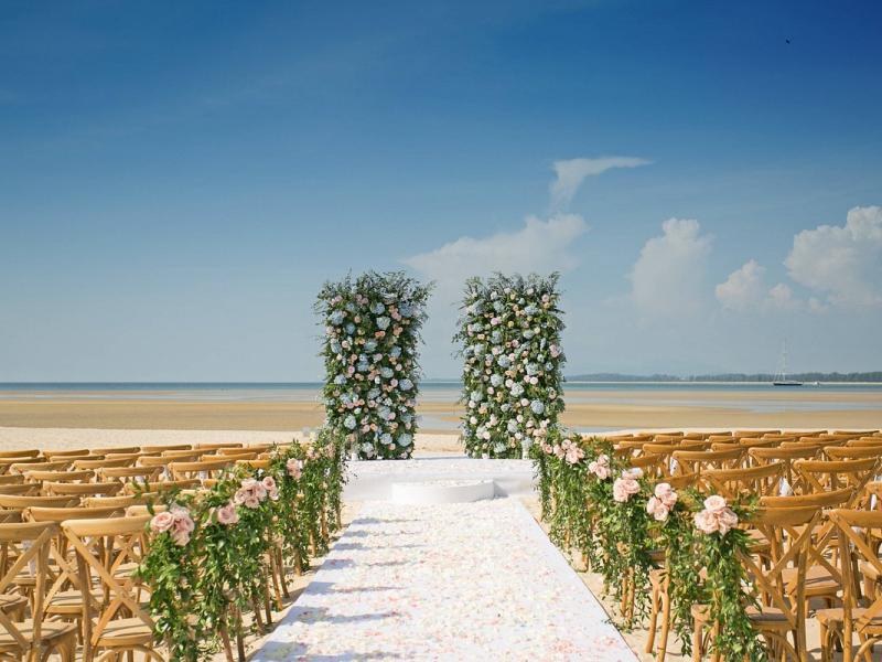 Phuket Marriott Resort & Spa Naiyang Beach