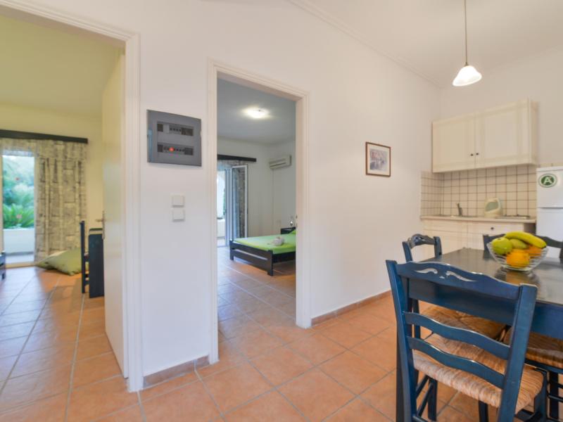 Villa Phoenix Apartments & Studios