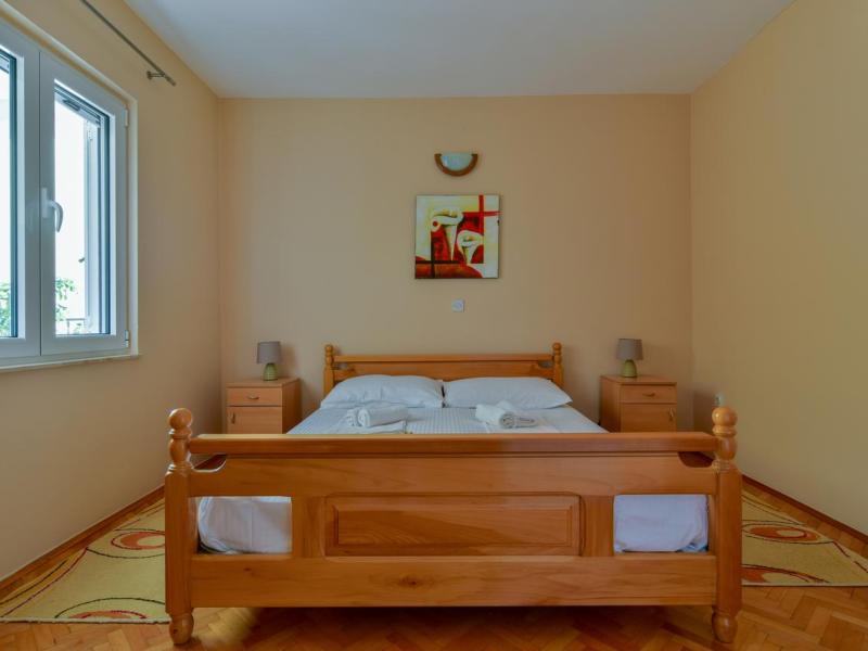 Apartments Srzentic