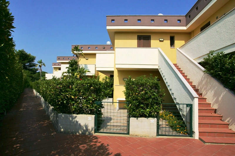 Sairon Village