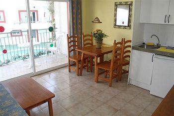 Villas Del Sol Apartments