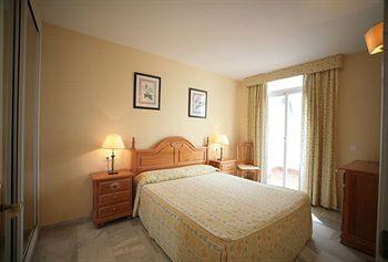 Ona Campanario Aparthotel