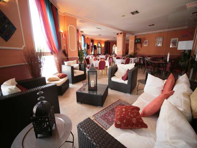 Ona Campanario Aparthotel