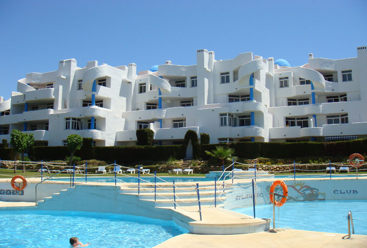 Ona Campanario Aparthotel