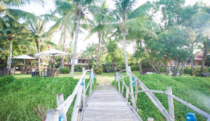 Vinh Hung Riverside Resort & Spa