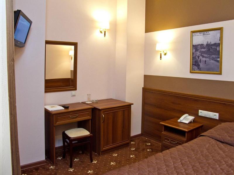 Vintage Hotel
