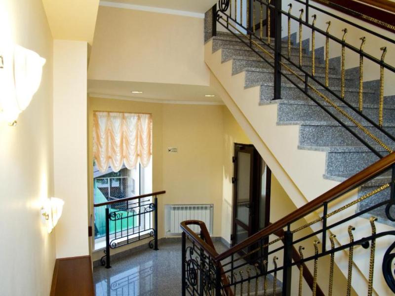 Vintage Hotel
