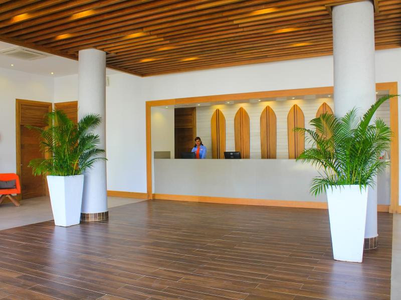 Viva Wyndham Tangerine