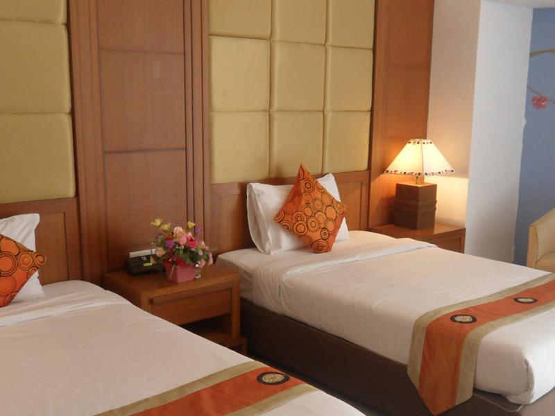 D Varee Diva Bally Sukhumvit
