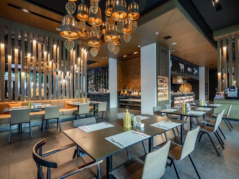 Holiday Inn Resort Krabi Ao Nang Beach, an IHG Hotel