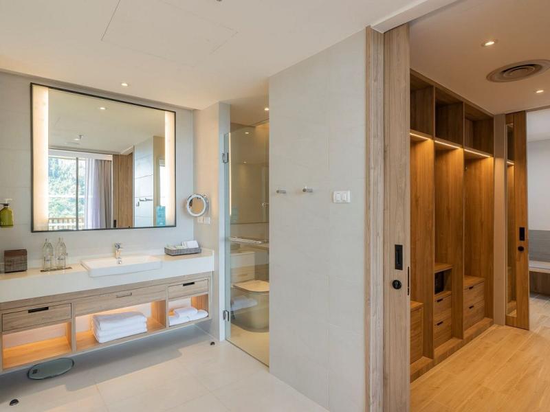 Holiday Inn Resort Krabi Ao Nang Beach, an IHG Hotel