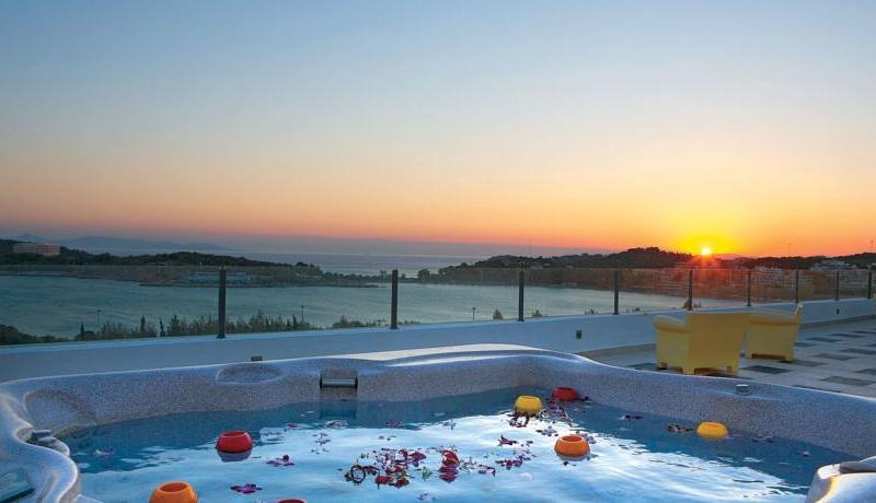The Roc Club, A Grecotel Hotel to Live