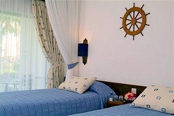 Voyager Beach Resort