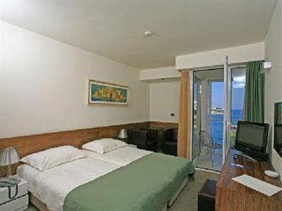 Pavilions Vlacica and Vrilo