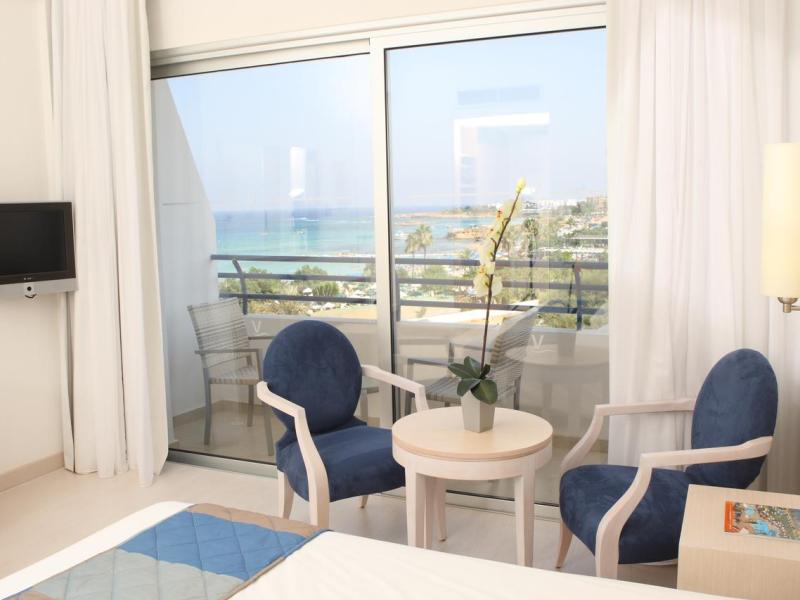 Vrissiana Beach Hotel