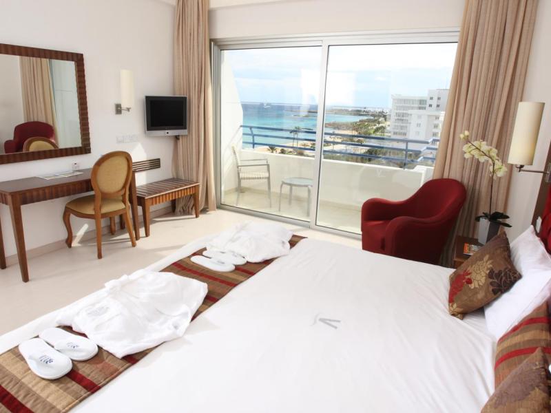 Vrissiana Beach Hotel