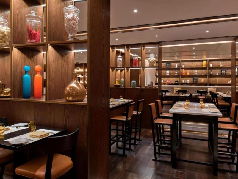 W Doha Hotel & Residences