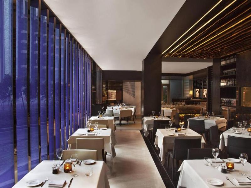W Doha Hotel & Residences