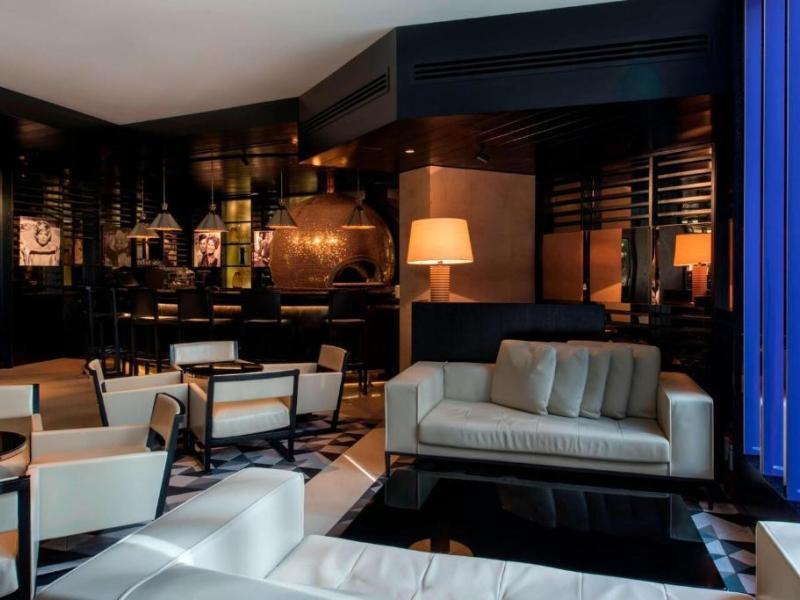 W Doha Hotel & Residences