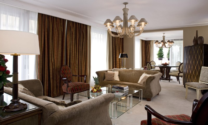 Warwick Paris