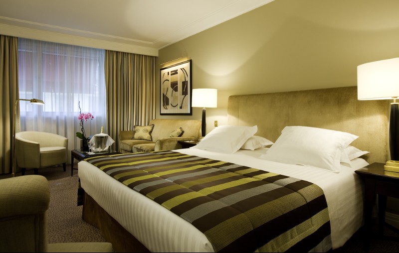 Warwick Paris