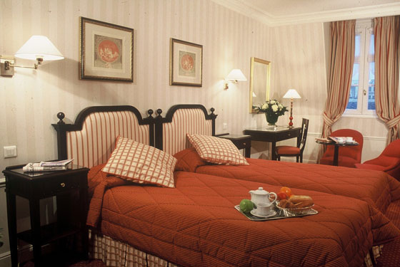 Golden Tulip Washington Opera