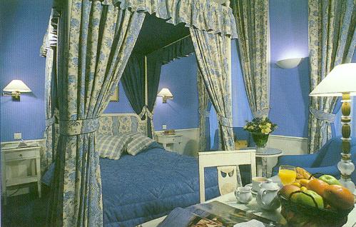 Golden Tulip Washington Opera