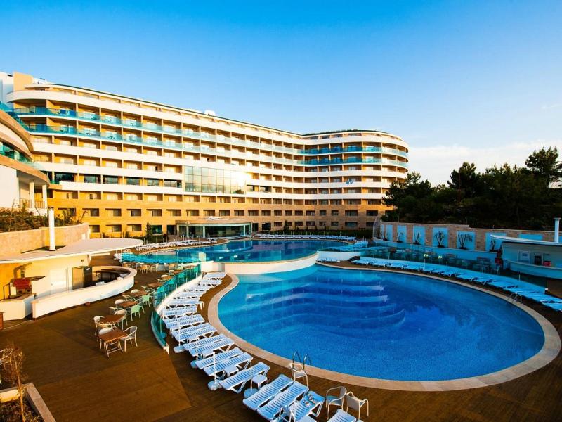 A Good Life Utopia Family Resort