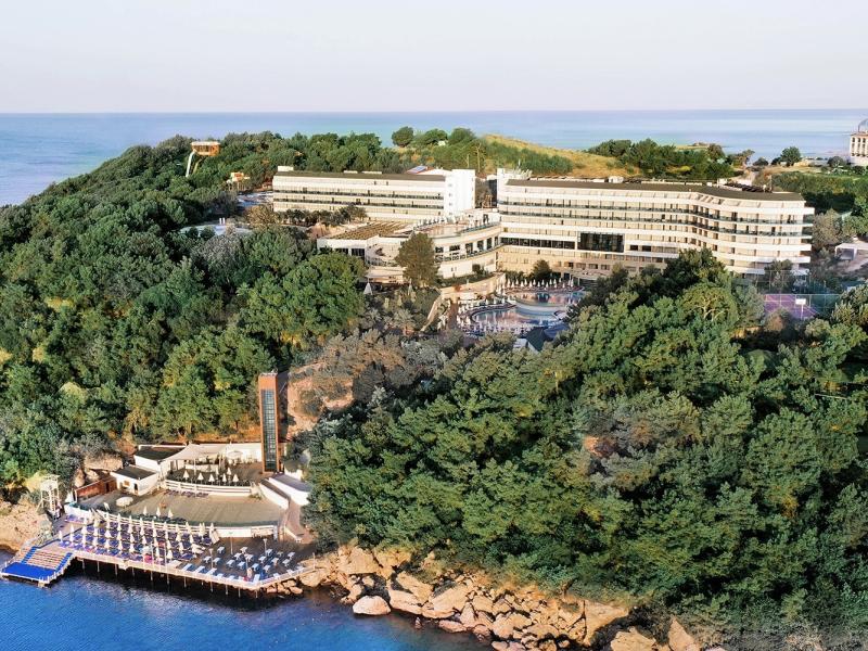 A Good Life Utopia Family Resort