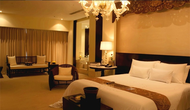 Waterfront Cebu City Hotel & Casino 